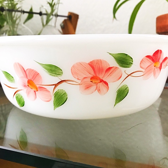 Anchor Hocking Fire King Gay Fad 1.5 Qt. Casserole Dish Dogwood Blossom 50s MCM - Picture 4 of 6
